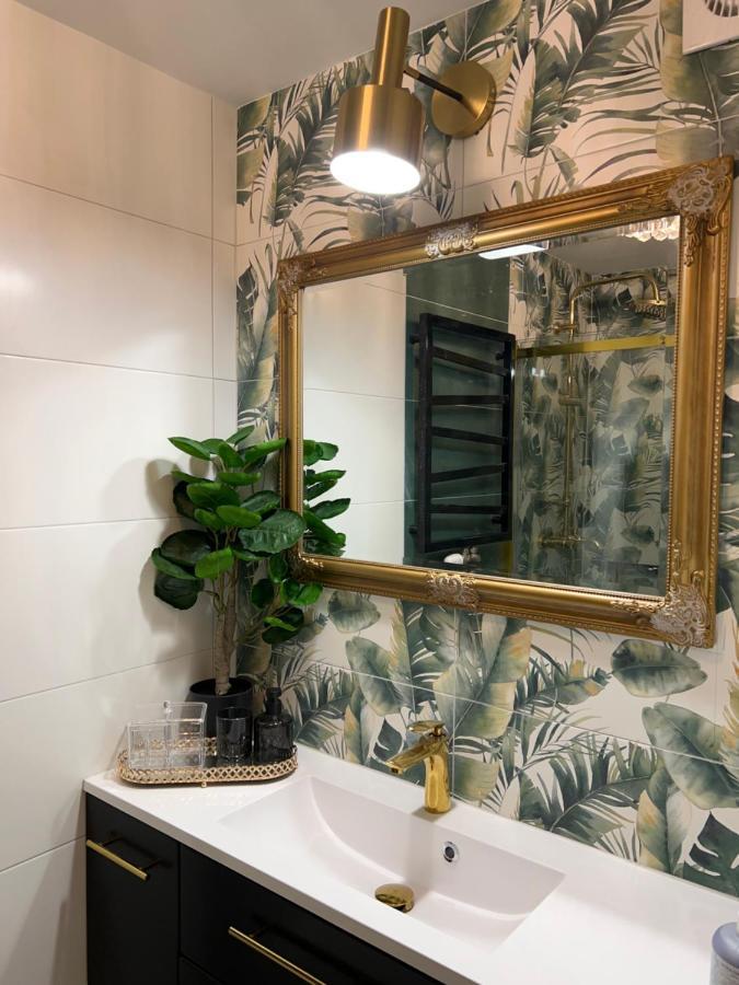 Comfort Zone Ostroda Villa Apartment B מראה חיצוני תמונה