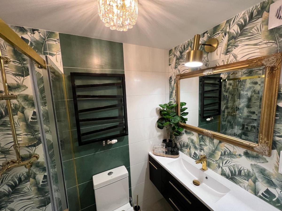 Comfort Zone Ostroda Villa Apartment B מראה חיצוני תמונה