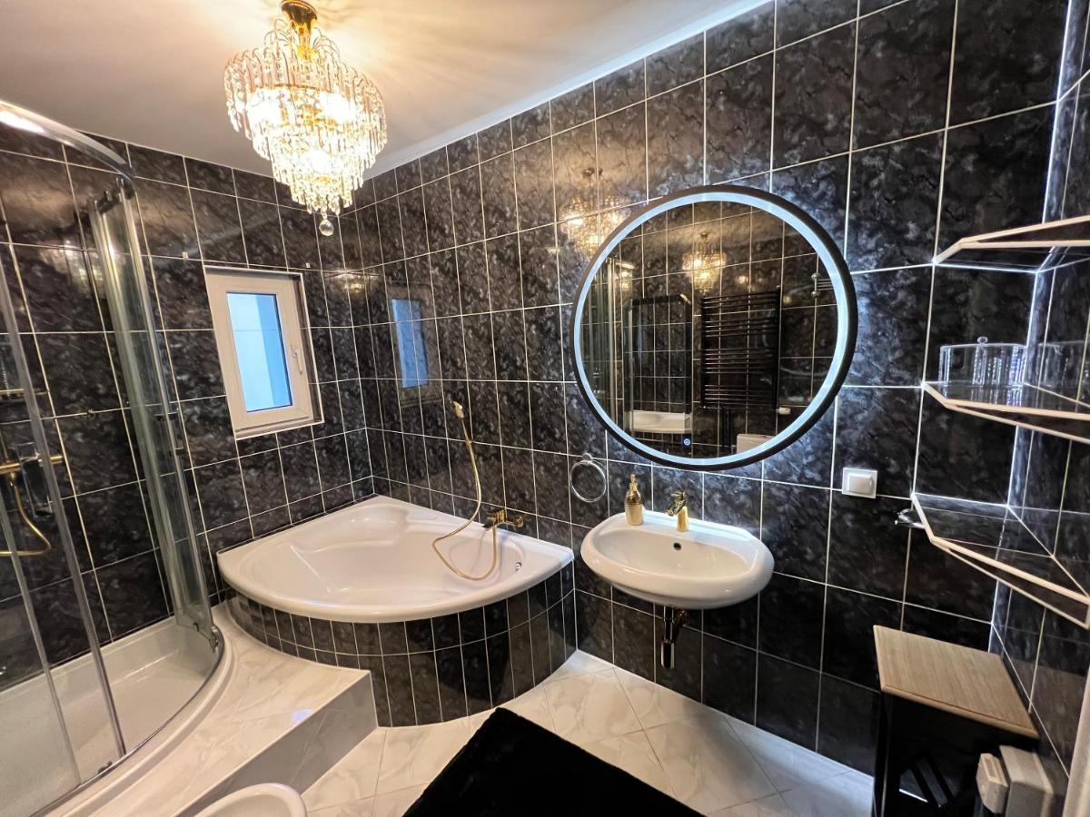 Comfort Zone Ostroda Villa Apartment B מראה חיצוני תמונה